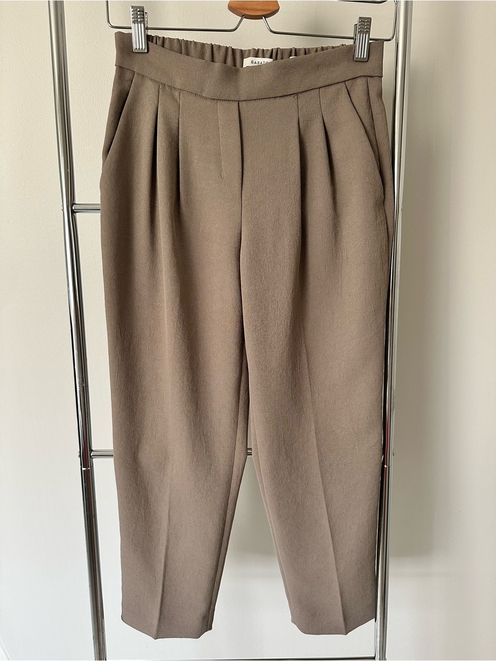 Babaton Taupe Pleated Cohen pants